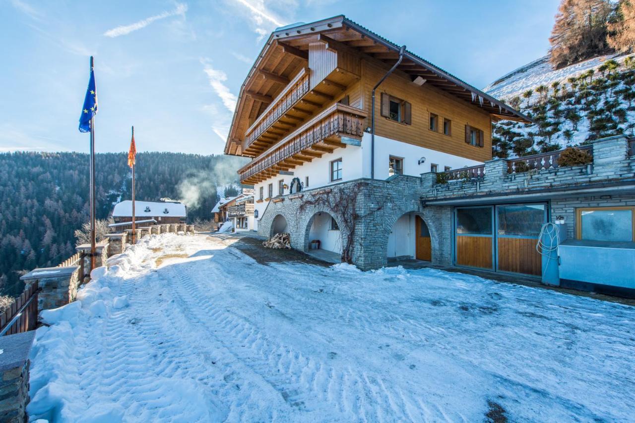 Gasthof Hoerschwang San Lorenzo di Sebato Exterior photo